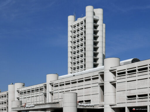 Kenzo Tange's business center in Bologna - photo 32 - Archweb