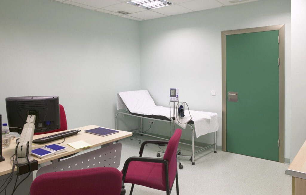 Standard rooms for medical control. © ABBPhoto. 
