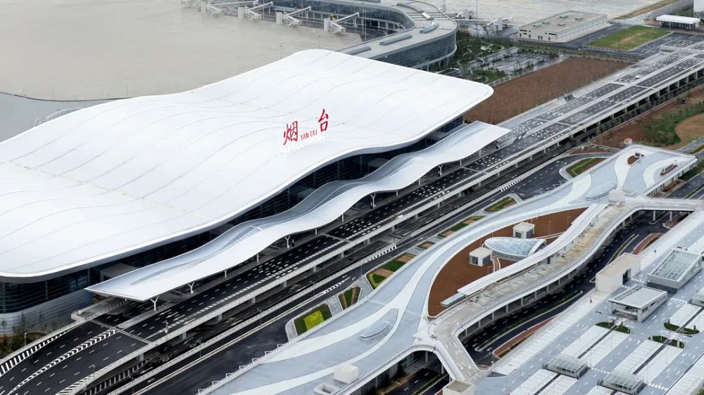 Yantai Penglai International Airport Terminal 2 by Aedas