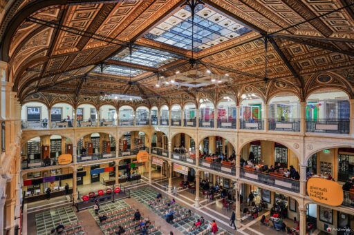 Biblioteca Salaborsa Bologna fotografie