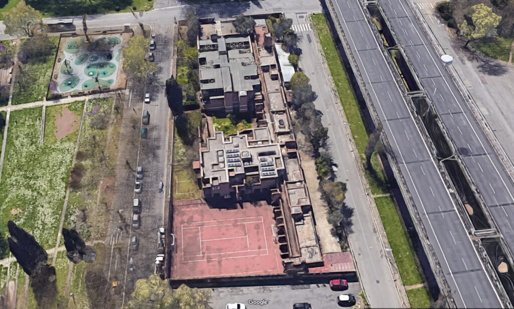 Chiesa di San Valentino a Roma progettata dall'architetto Berarducci Foto © Google Maps