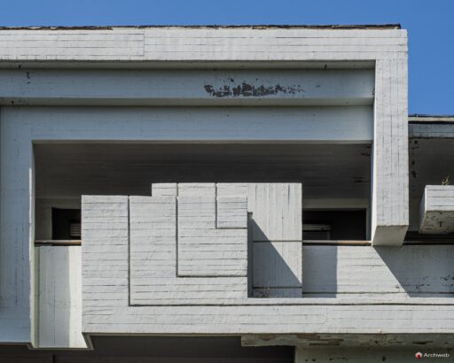 Edificio in Viale Ionio dell'architetto Saverio Busiri Vici