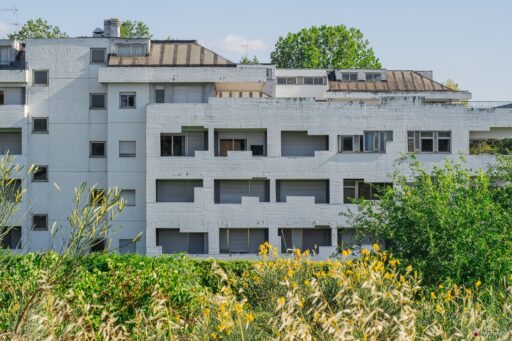 Edificio in Viale Ionio dell'architetto Saverio Busiri Vici